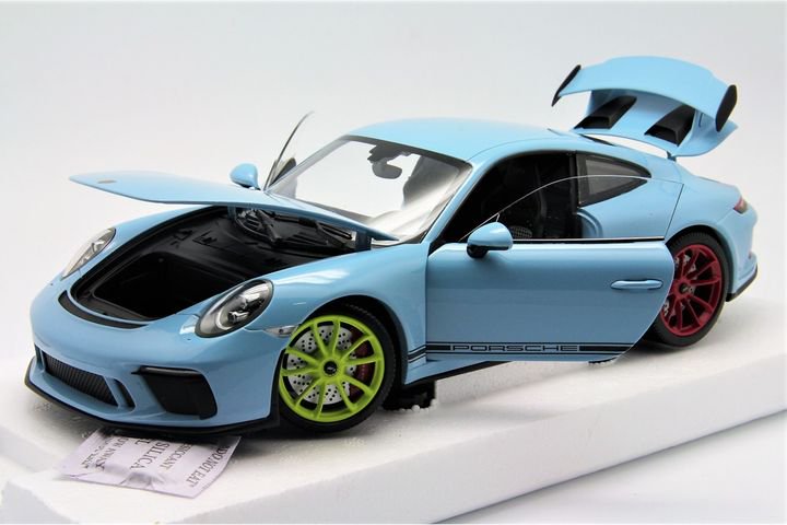 1/18 Minichamps Porsche 911 (991 II) GT3 Gulf Blue 2018 - 【MR BBR