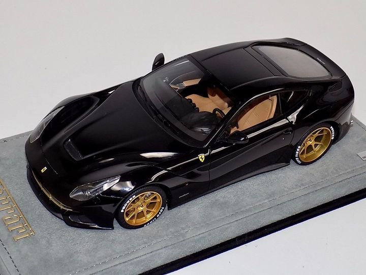 1/18 MR Ferrari F12 Berlinetta Gloss Black Custom Gold Wheels - 【MR BBR  MakeUp LOOKSMART D&Gなどのミニカー専門店】 ヴェルデ