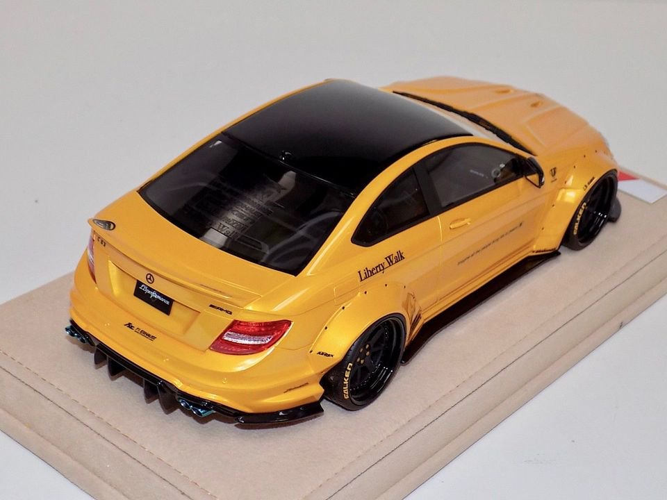 1/18 Mercedes Benz CLK C63 AMG Liberty Walk LB Performance Yellow - 【MR BBR  MakeUp LOOKSMART D&Gなどのミニカー専門店】 ヴェルデ