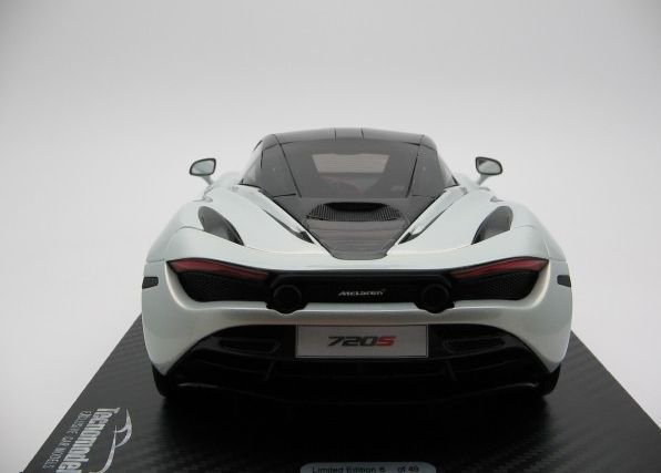 1/18 TECNOMODEL McLaren 720S Ice Silver 2017 - 【MR BBR MakeUp