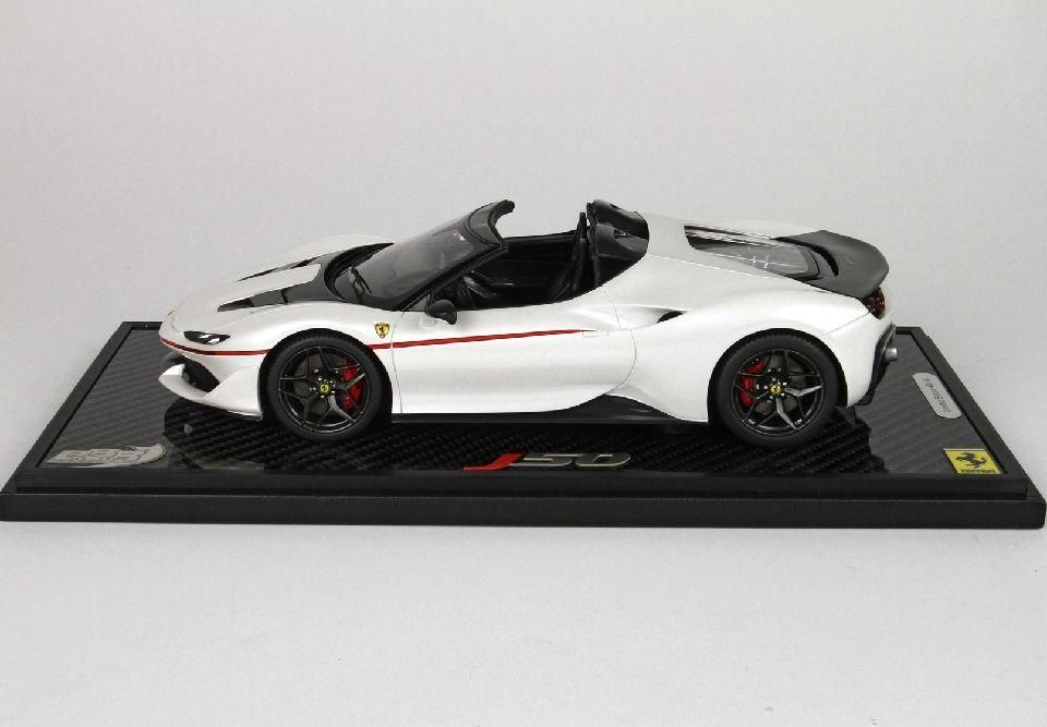 1/18 BBR Ferrari J50 gloss white Liana - black - 【MR BBR