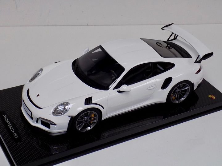 1/12 GT Spirit Porsche 911 (991 ) GT3 RS Coupe in White - 【MR BBR MakeUp  LOOKSMART D&Gなどのミニカー専門店】 ヴェルデ