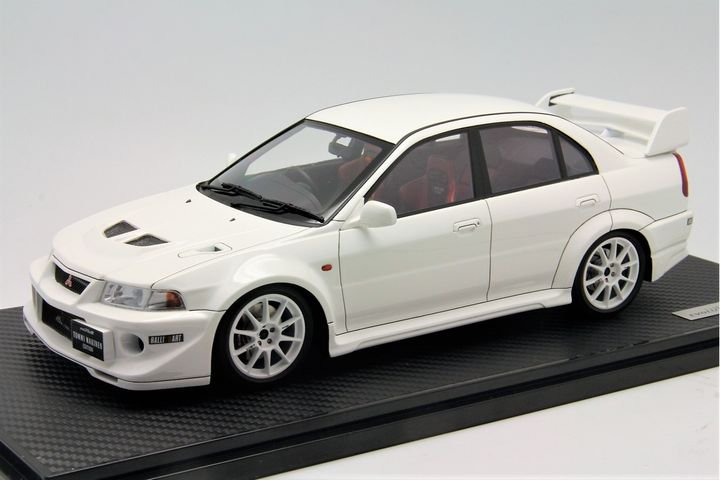 1/18 Ignition Model Mitsubisihi Evolution 6 TME (CP9A) White - 【MR BBR  MakeUp LOOKSMART D&Gなどのミニカー専門店】 ヴェルデ