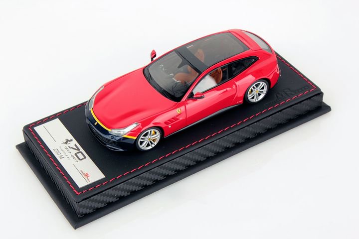 1/43 MR Ferrari GTC4 Lusso The Fangio - 【MR BBR MakeUp LOOKSMART  D&Gなどのミニカー専門店】 ヴェルデ