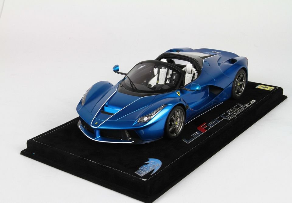 1/18 BBR Ferrari LaFerrari Aperta Blue Emperor/White stripe - 【MR BBR  MakeUp LOOKSMART D&Gなどのミニカー専門店】 ヴェルデ