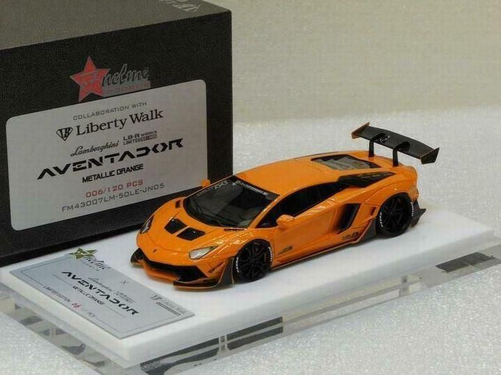 Fuelme× LibertyWalk AVENTADOR リバティー ミニカー 1/43 Fuelme