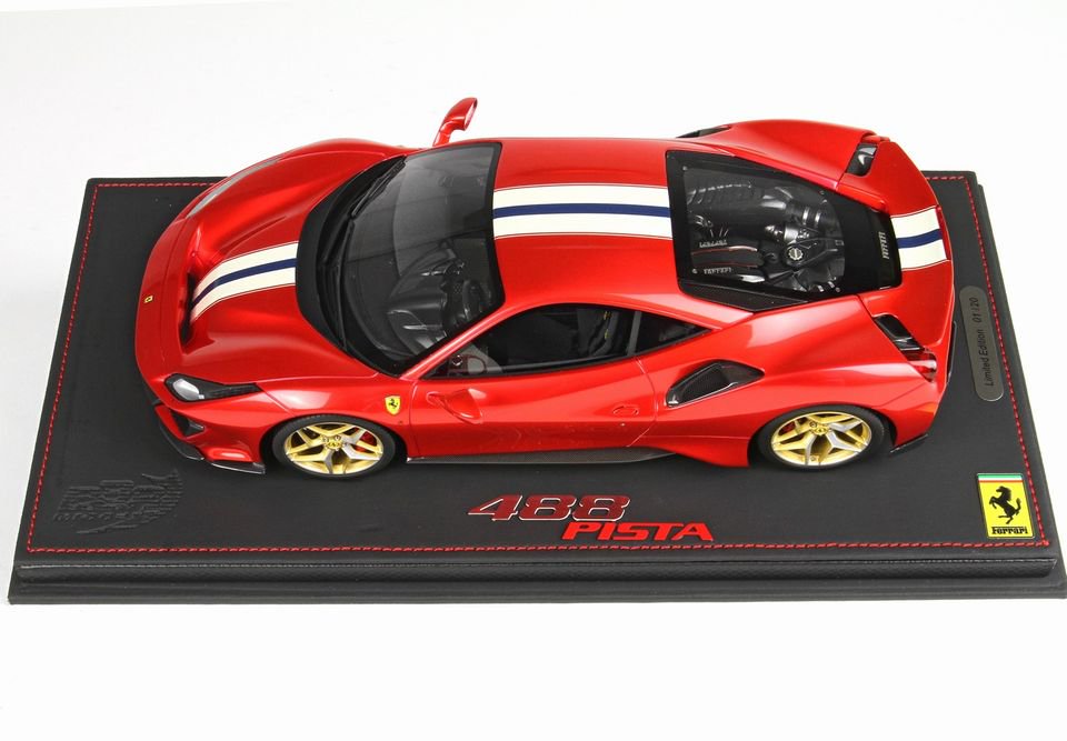 1/18 BBr Ferrari 488 Pista Red F2007B - 【MR BBR MakeUp LOOKSMART  D&Gなどのミニカー専門店】 ヴェルデ