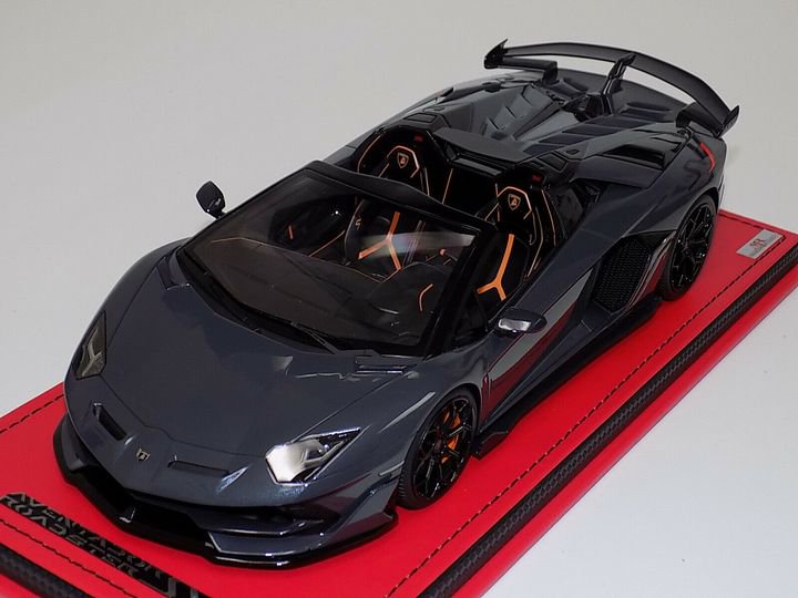 1/18 MR Lamborghini Aventador SVJ Roadster Grigio Telesto - 【MR BBR MakeUp  LOOKSMART D&Gなどのミニカー専門店】 ヴェルデ