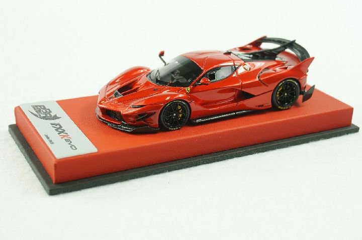 1/43 BBR FERRARI FXXK EVO RED ENZO METALLIC ON RED LEATHER BASE - 【MR BBR  MakeUp LOOKSMART D&Gなどのミニカー専門店】 ヴェルデ