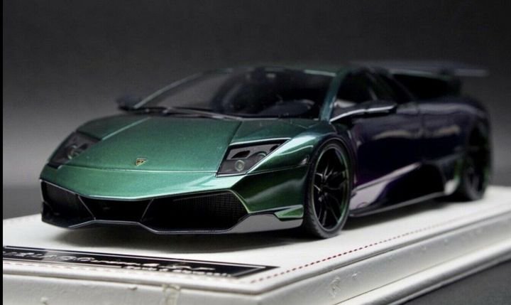 1/18 D&G LAMBORGHINI MURCIELAGO LP670-4 SV