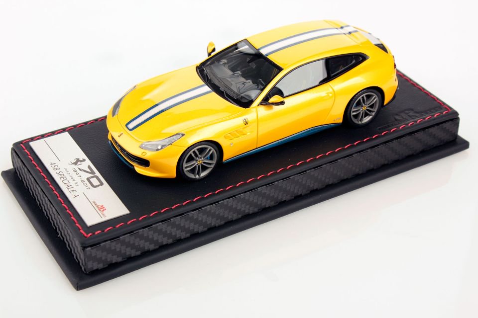 1/43 MR Ferrari GTC4 Lusso A is for Aperta - 【MR BBR MakeUp LOOKSMART  D&Gなどのミニカー専門店】 ヴェルデ