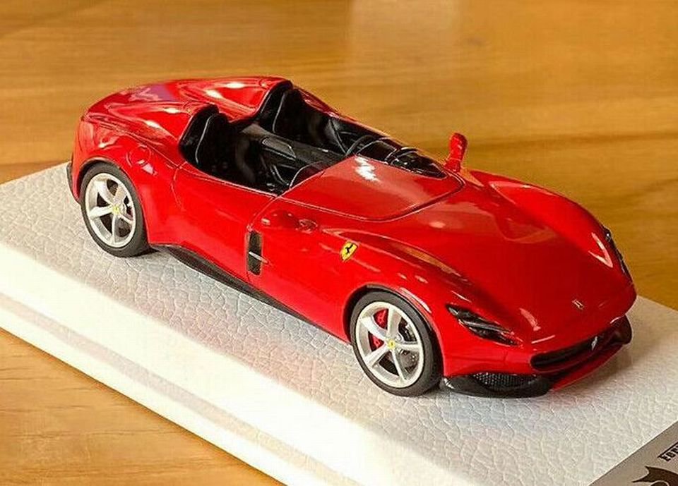 1/43 BBR Ferrari Monza SP2 2018 Rosso Corsa - 【MR BBR MakeUp LOOKSMART  D&Gなどのミニカー専門店】 ヴェルデ