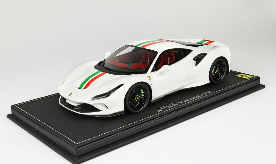 1/18 BBR Ferrari F8 Tributo White with Italian Stripe - 【MR BBR MakeUp  LOOKSMART D&Gなどのミニカー専門店】 ヴェルデ