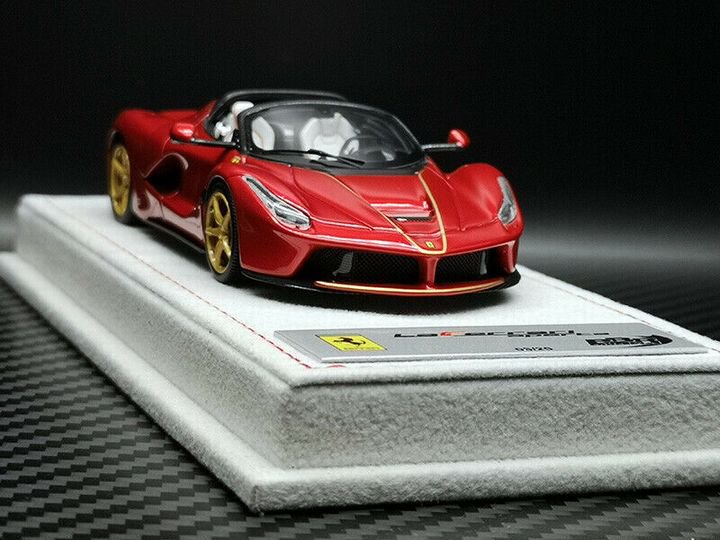 1/43 BBR Ferrari LaFerrari Aperta F1 2007 Met. Red Gold Wheels