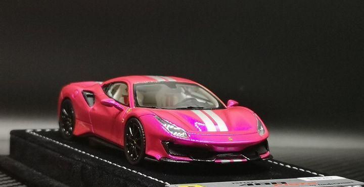 Ferrari 488pista ミニカー　1/43 looksmart 1/43 Looksmart Ferrari 488 Pista Flash Pink - 【MR BBR MakeUp