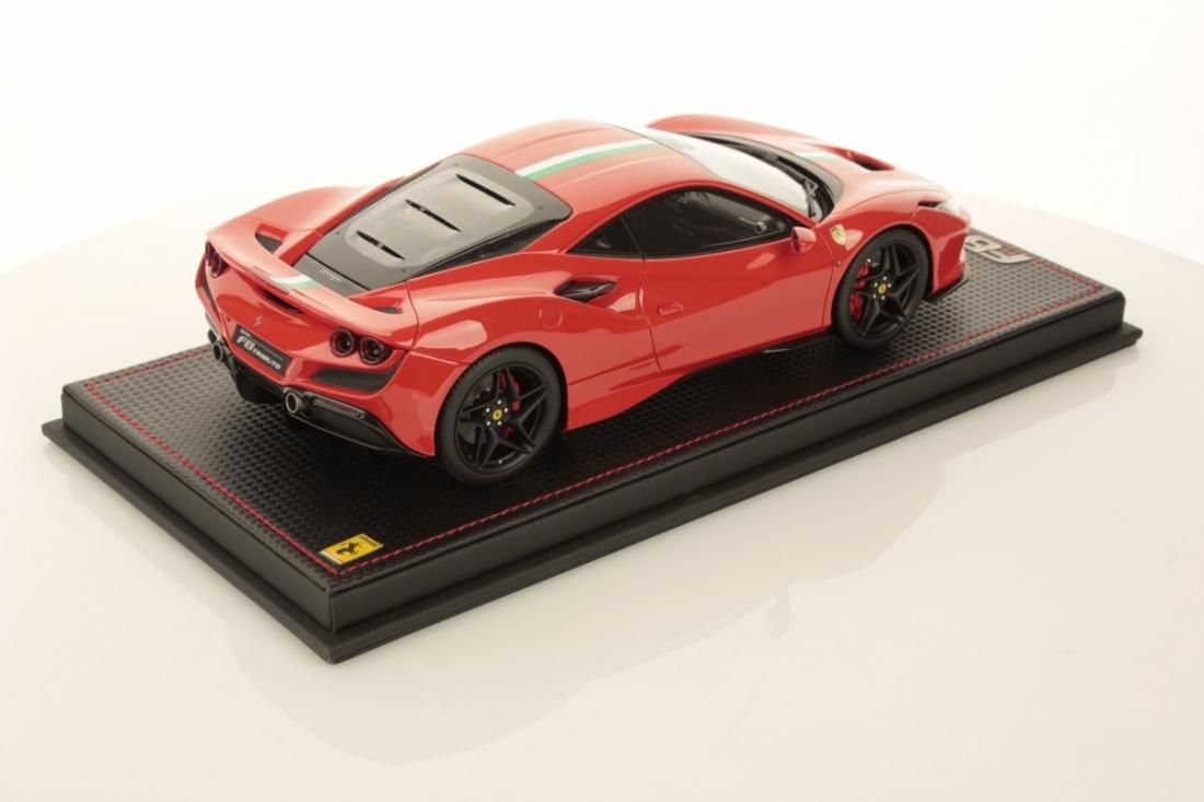 MR コレクション　1/43 F8 Tributo 限定モデル MR コレクション1/43 F8 Tributo 限定モデル
