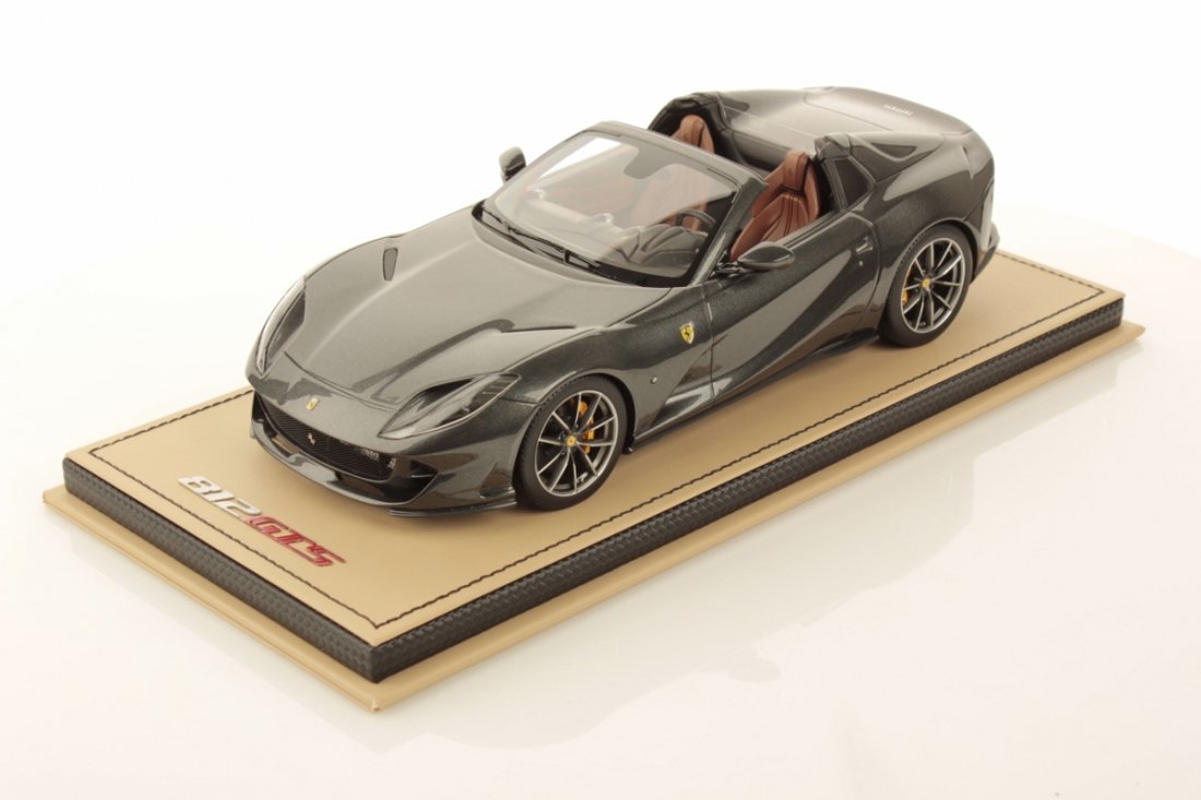 1/18 MR Ferrari 812 GTS Grigio Silverstone #01/99 - 【MR BBR MakeUp  LOOKSMART D&Gなどのミニカー専門店】 ヴェルデ