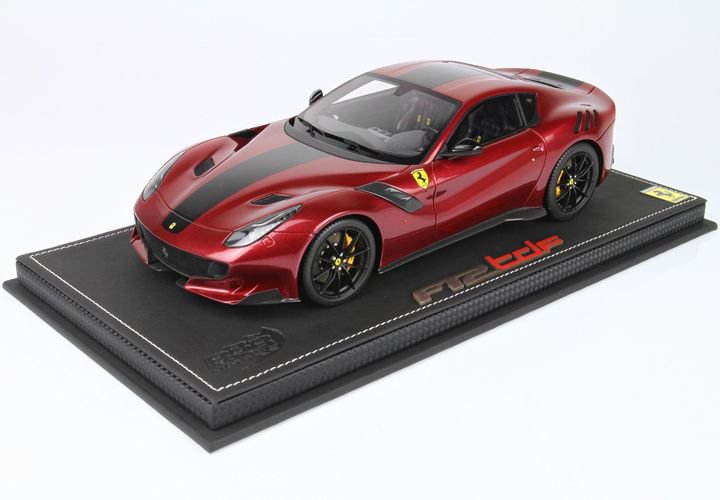 1/18 BBr Ferrari F12 TDF red Rubin - 【MR BBR MakeUp LOOKSMART D&G