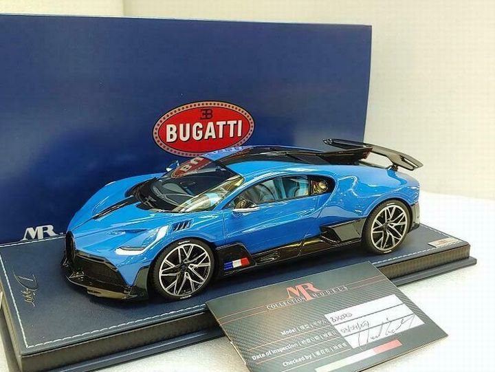 1/18 MR Bugatti Divo, French Racing Blue - 【MR BBR MakeUp LOOKSMART  D&Gなどのミニカー専門店】 ヴェルデ