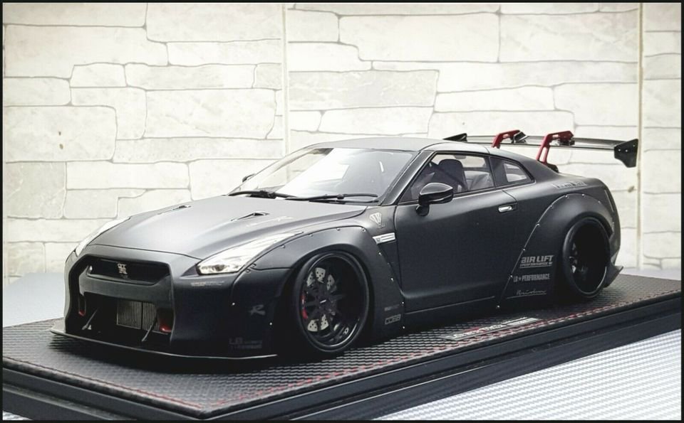 1/18 ignition Model LB Nissan GTR R35 Matt Black - 【MR BBR MakeUp