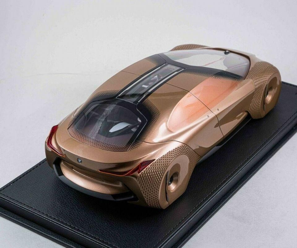 BMW Vision Next 100 ブロンズ オレンジ 1/18 - おもちゃ