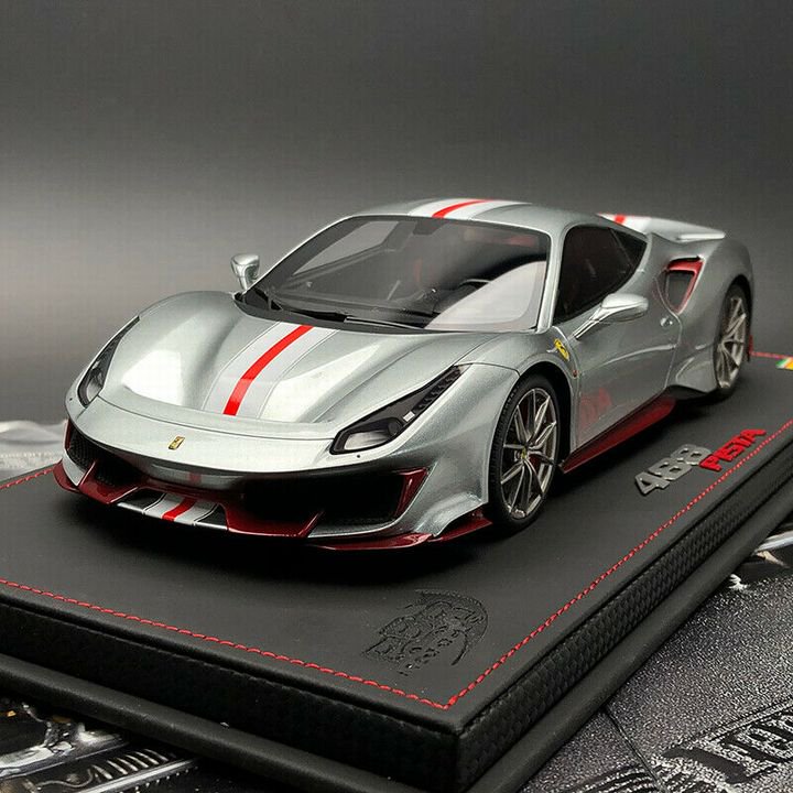 1/18 BBr Ferrari 488 Pista Metal Grey - 【MR BBR MakeUp LOOKSMART  D&Gなどのミニカー専門店】 ヴェルデ