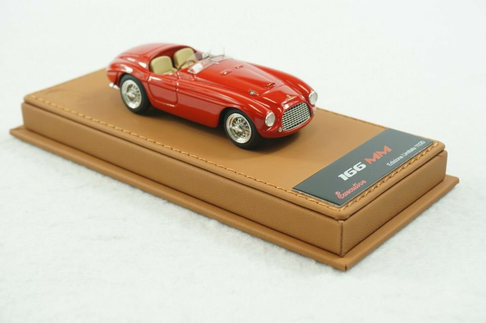 1/43 BBR Ferrari 166MM rosso corsa set on brown deluxe leather base - 【MR  BBR MakeUp LOOKSMART D&Gなどのミニカー専門店】 ヴェルデ