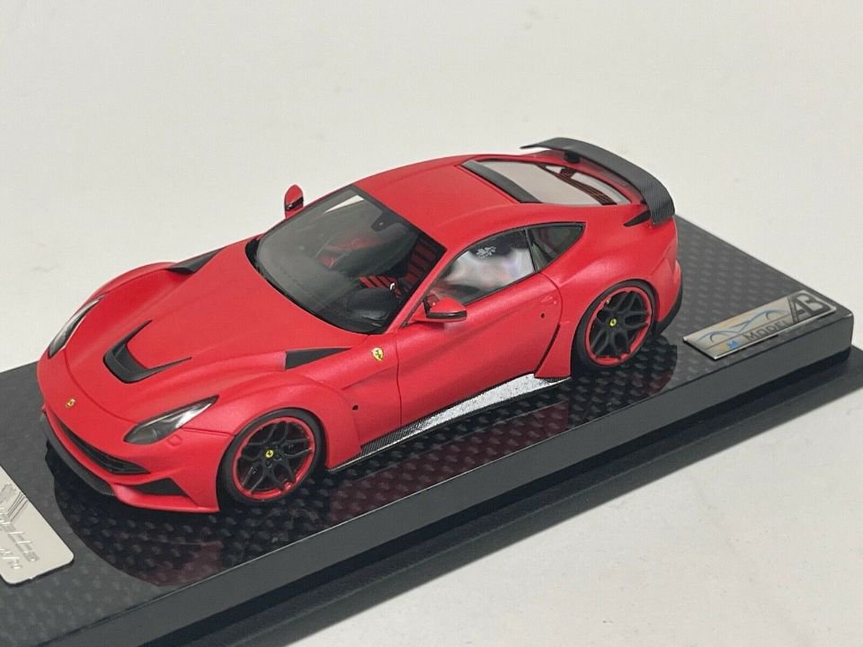 1/43 Ferrari F12 Berlinetta N-Largo Novitec Rosso Matte Rosso Corsa Red  with a Red / Black Wheels. - 【MR BBR MakeUp LOOKSMART D&Gなどのミニカー専門店】 ヴェルデ