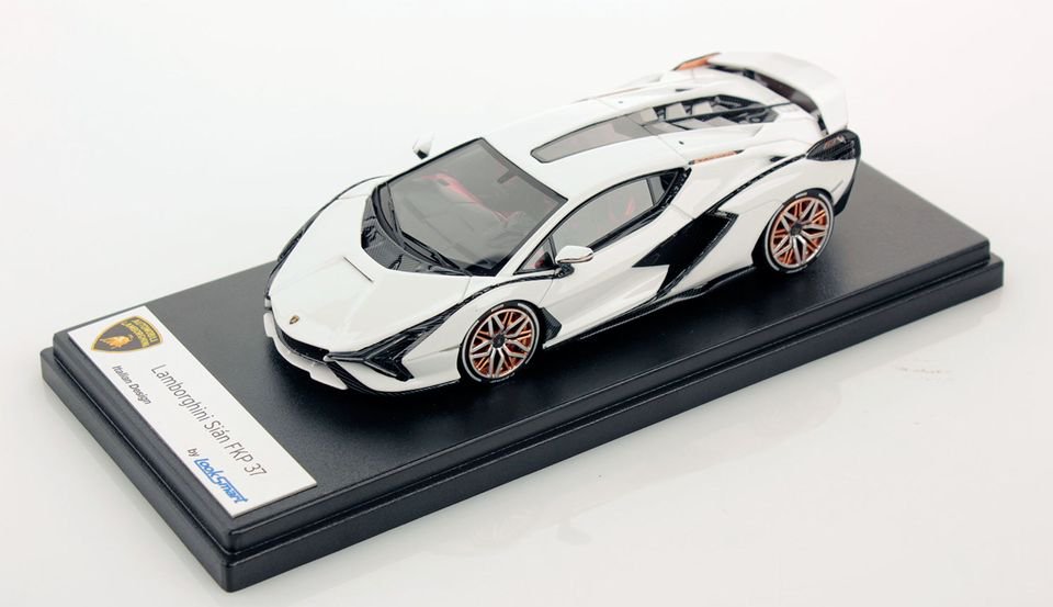 1/43 LOOKSMART Lamborghini Sian FKP 37 Bianco Monocerus - 【MR BBR MakeUp  LOOKSMART Du0026Gなどのミニカー専門店】 ヴェルデ