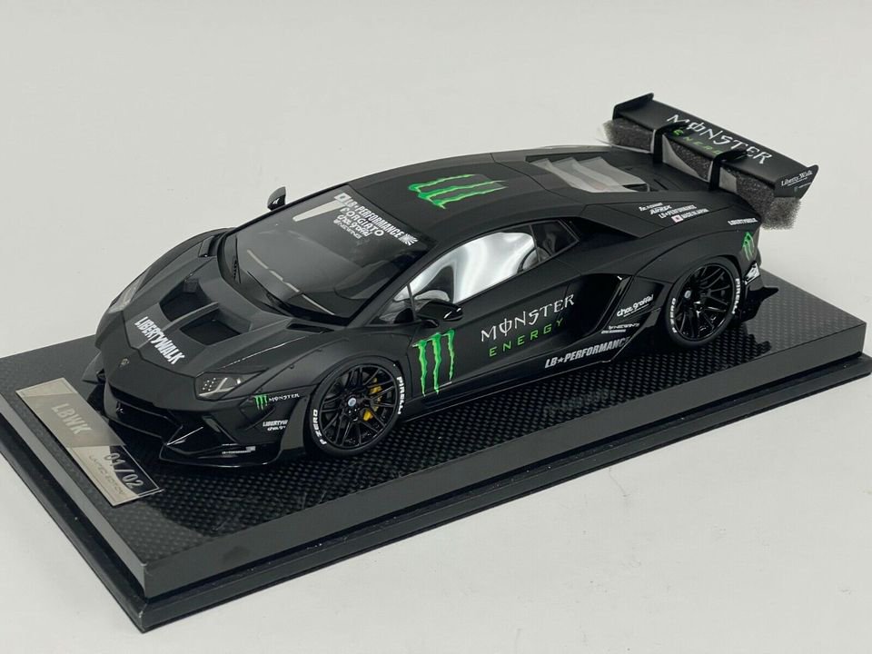 1/18 Lamborghini Aventador 2.0 Liberty Walk LB Performance Monster Energy -  【MR BBR MakeUp LOOKSMART D&Gなどのミニカー専門店】 ヴェルデ