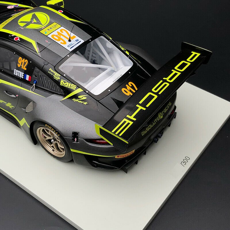 1/18 SPARK Porsche 911 GT3 R FIA GT World Cup Macau 2019 - 【MR BBR MakeUp  LOOKSMART D&Gなどのミニカー専門店】 ヴェルデ