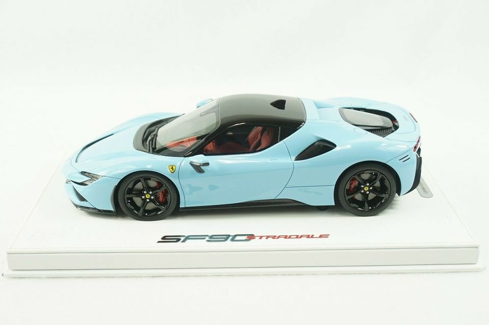 1/18 BBR FERRARI SF90 STRADALE AZZURRO LA PLATA DELUXE WHITE LEATHER BASE -  【MR BBR MakeUp LOOKSMART D&Gなどのミニカー専門店】 ヴェルデ