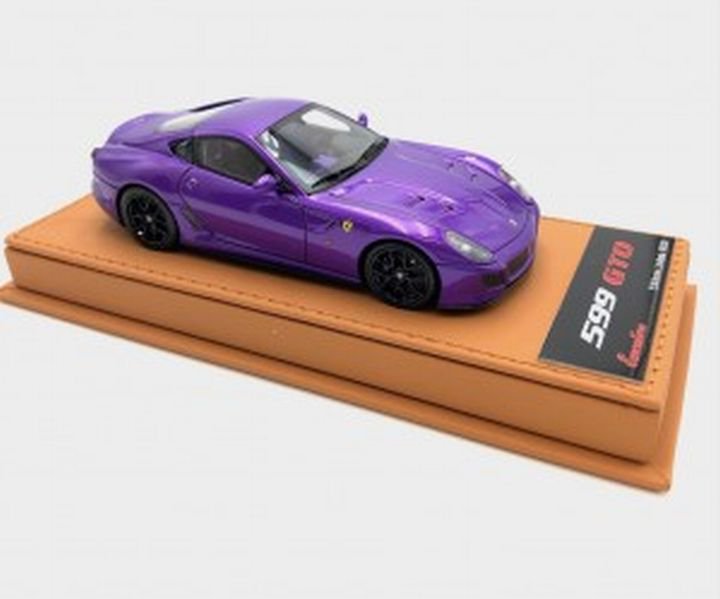 1/43 BBR FERRARI 599 GTO VIOLA MICA - 【MR BBR MakeUp LOOKSMART  D&Gなどのミニカー専門店】 ヴェルデ