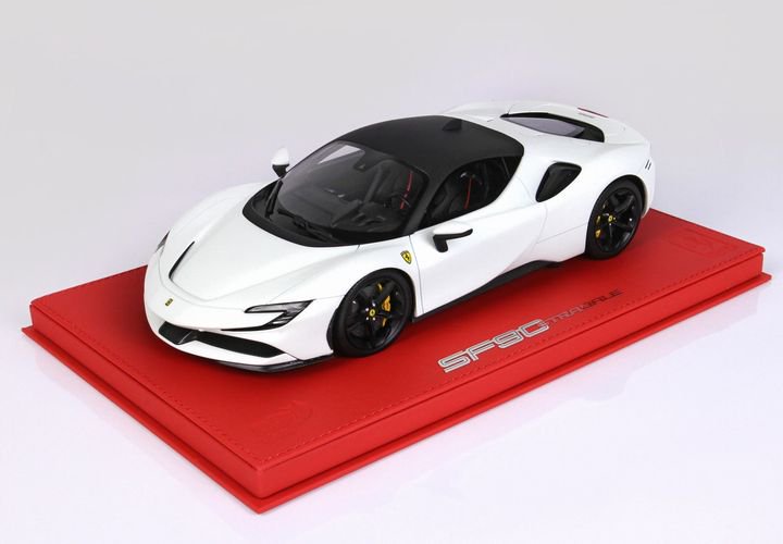 1/18 BBR Ferrari SF90 Stradale - 【MR BBR MakeUp LOOKSMART D&Gなどのミニカー専門店】  ヴェルデ