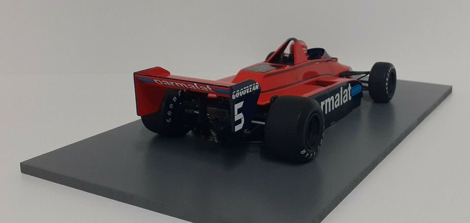 1/18 SPARK BRABHAM BT49 N.LAUDA 1979 - 【MR BBR MakeUp LOOKSMART  D&Gなどのミニカー専門店】 ヴェルデ