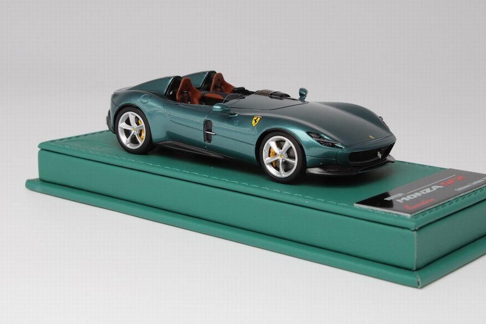 1/43 BBR Ferrari SP2 green metallic green leather base. - 【MR BBR MakeUp  LOOKSMART D&Gなどのミニカー専門店】 ヴェルデ