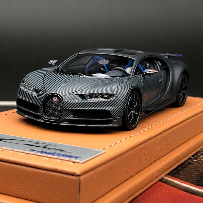 1/43 LOOKSMART Bugatti Chiron Sport 110 Carbon Luxury Edition - 【MR BBR  MakeUp LOOKSMART D&Gなどのミニカー専門店】 ヴェルデ