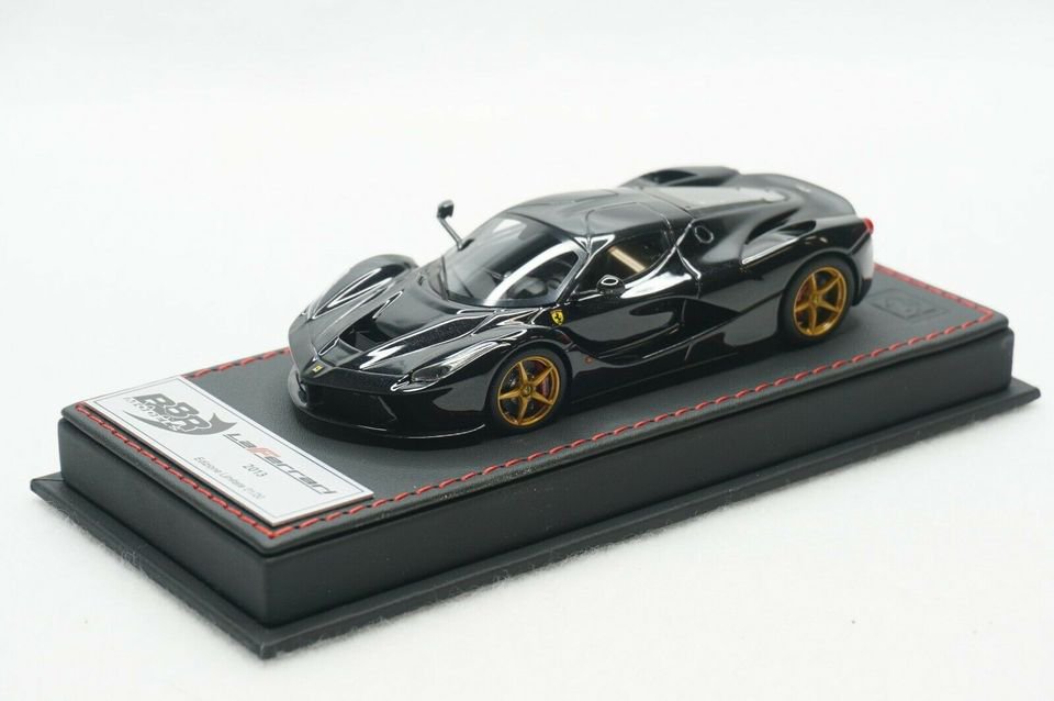 1/43 BBR FERRARI LAFERRARI DAYTONA BLACK DELUXE LEATHER BASE - 【MR BBR  MakeUp LOOKSMART D&Gなどのミニカー専門店】 ヴェルデ