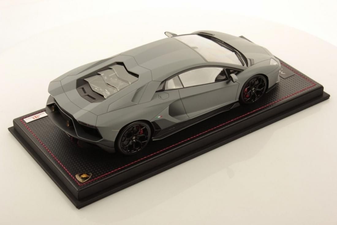 1/18 MR Lamborghini Aventador LP 780-4 Ultimae Grigio Acheso - 【MR BBR  MakeUp LOOKSMART D&Gなどのミニカー専門店】 ヴェルデ