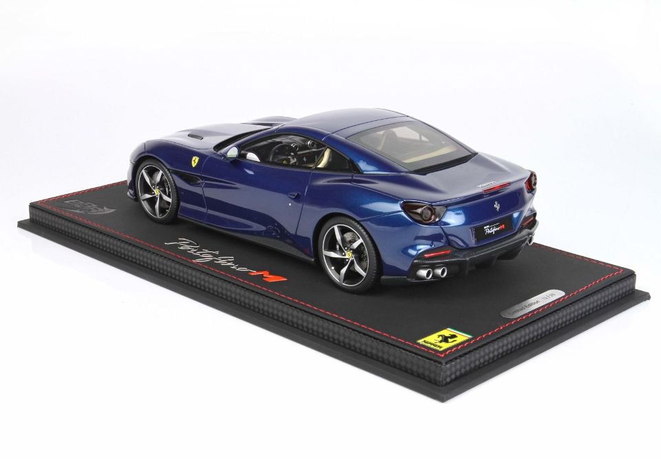 1/18 BBR Ferrari Portofino M Spider closed roof, Blu Abu Dhabi - 【MR BBR  MakeUp LOOKSMART D&Gなどのミニカー専門店】 ヴェルデ