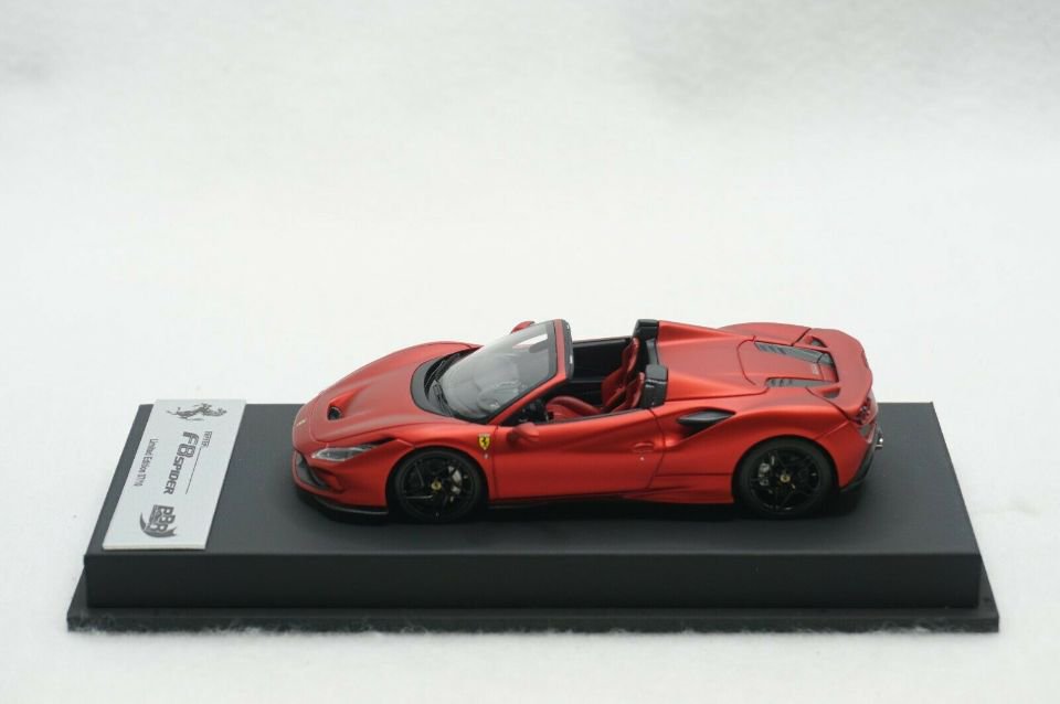 1/43 BBR Ferrari F8 spider rosso fuoco matt set on black leather