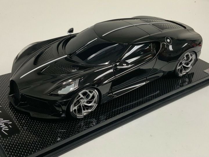 1/18 MR Bugatti La Voiture Noir Black Carbon Carbon Base - 【MR BBR MakeUp  LOOKSMART D&Gなどのミニカー専門店】 ヴェルデ