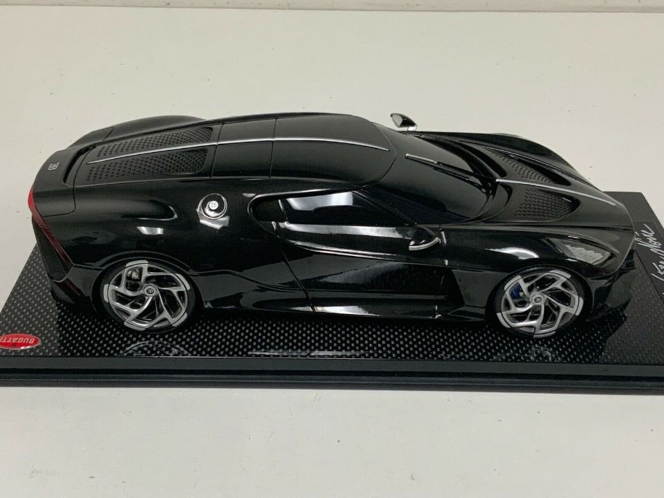 1/18 MR Bugatti La Voiture Noir Black Carbon Carbon Base - 【MR BBR MakeUp  LOOKSMART D&Gなどのミニカー専門店】 ヴェルデ