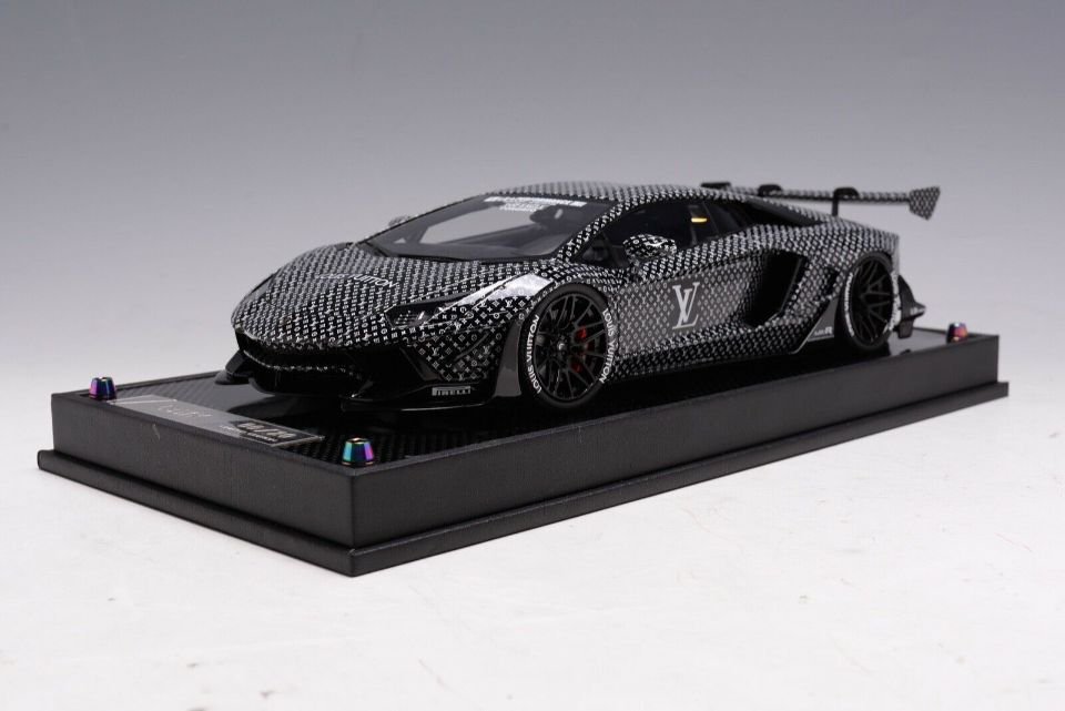 TPC Lamborghini Aventador LBWK Louis Vuitton Black + Figure Brick