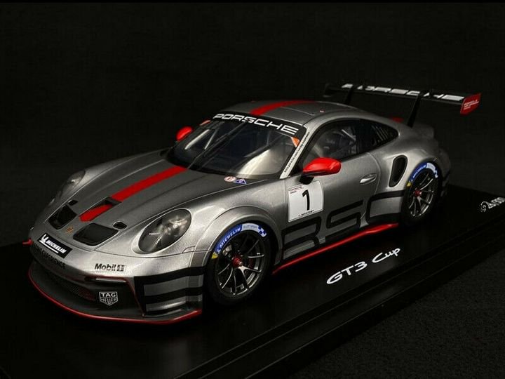 1/18 SPARK Porsche 911 (992) GT3 Cup Racing Experience silver / red / black  - 【MR BBR MakeUp LOOKSMART DGなどのミニカー専門店】 ヴェルデ