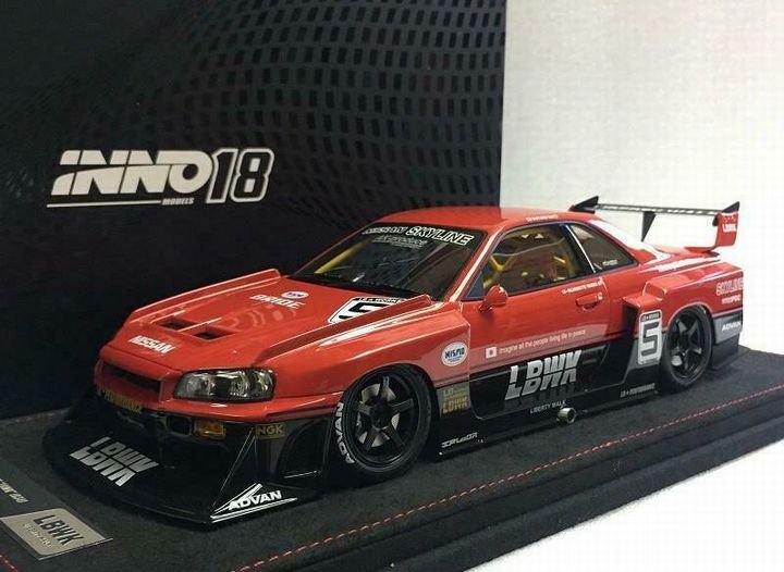 1/18 INNO NISSAN SKYLINE 