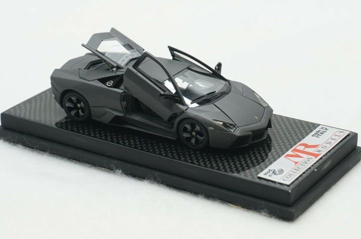 1/43 MR LAMBORGHINI REVENTON MATT GREY CARBON BASE OPEN/CLOSE