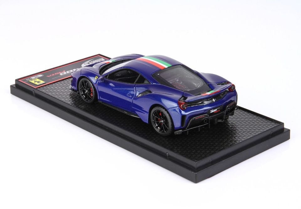 1/43 BBR Ferrari 488 Pista RHD Blue Tour De France/ Italian Flag - 【MR BBR  MakeUp LOOKSMART D&Gなどのミニカー専門店】 ヴェルデ