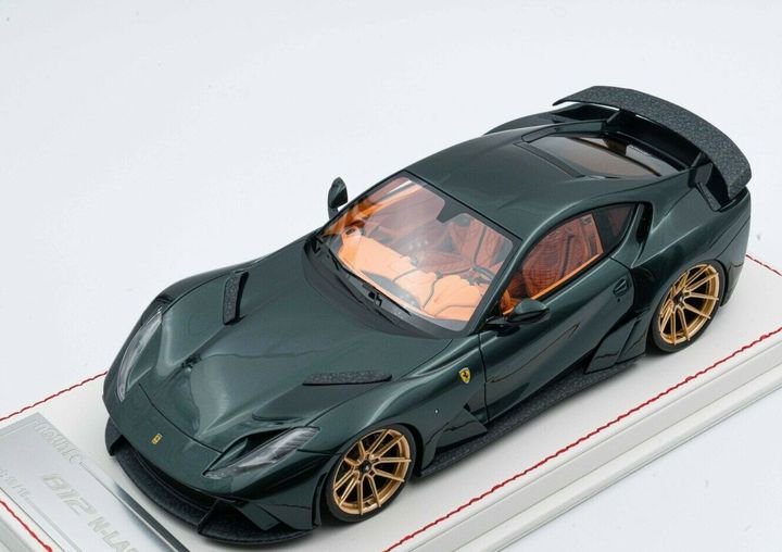 1/18 D&G Novitec Ferrari 812 N-Largo Green - 【MR BBR MakeUp LOOKSMART  D&Gなどのミニカー専門店】 ヴェルデ