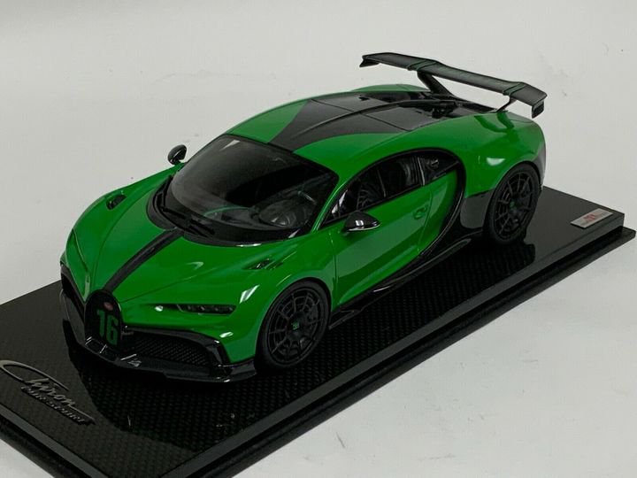 1/18 MR Bugatti Chiron Pur Sport Viper Green Carbon Base - 【MR BBR MakeUp  LOOKSMART Du0026Gなどのミニカー専門店】 ヴェルデ